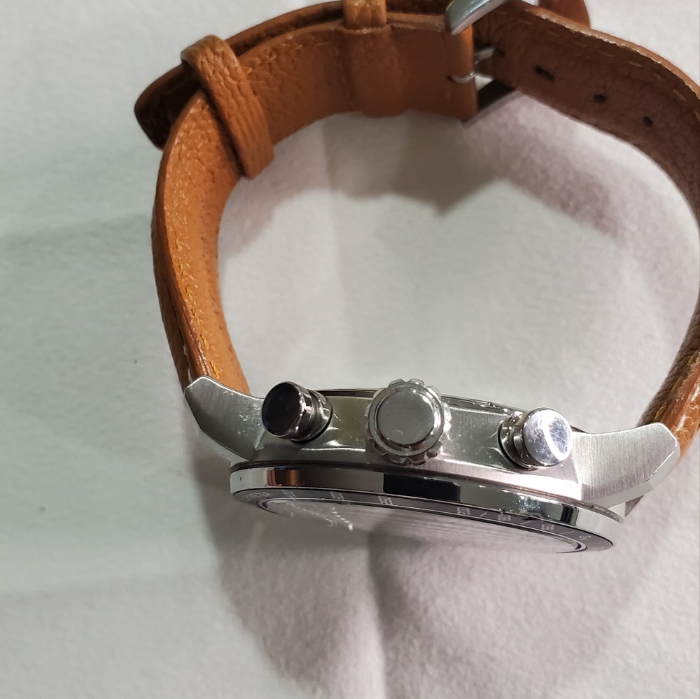 Citizen CA0641-32X Men's 44mm Ivory Dial Tan Leather Strap Chrono Leather Band - Picture 6 of 10